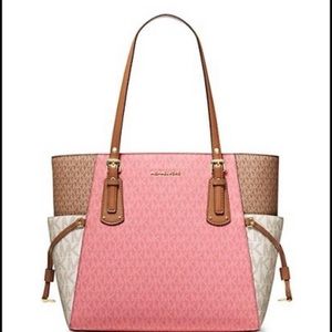 Michael Kors Matching Purse and Wallet